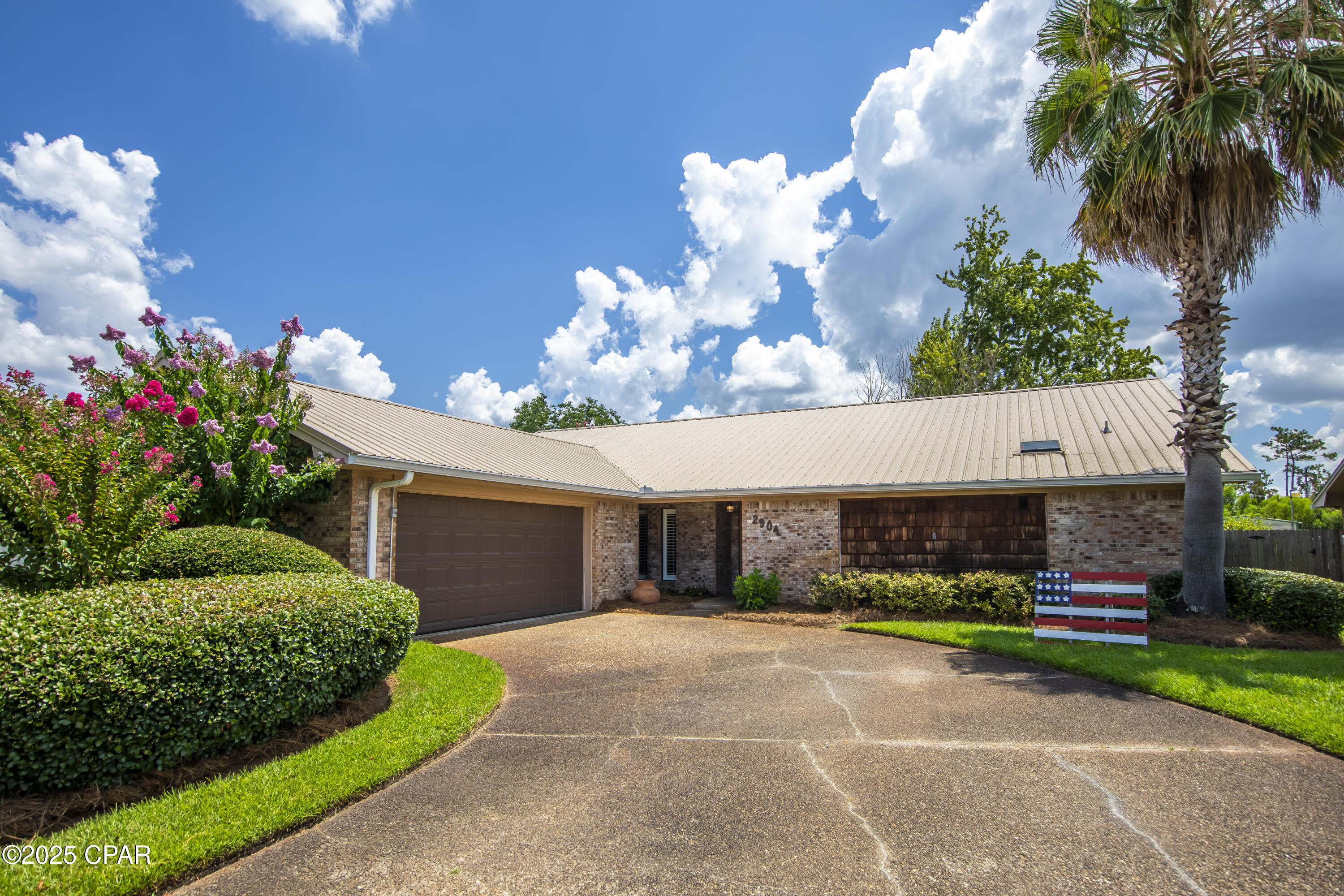 2904 Fairmont Drive