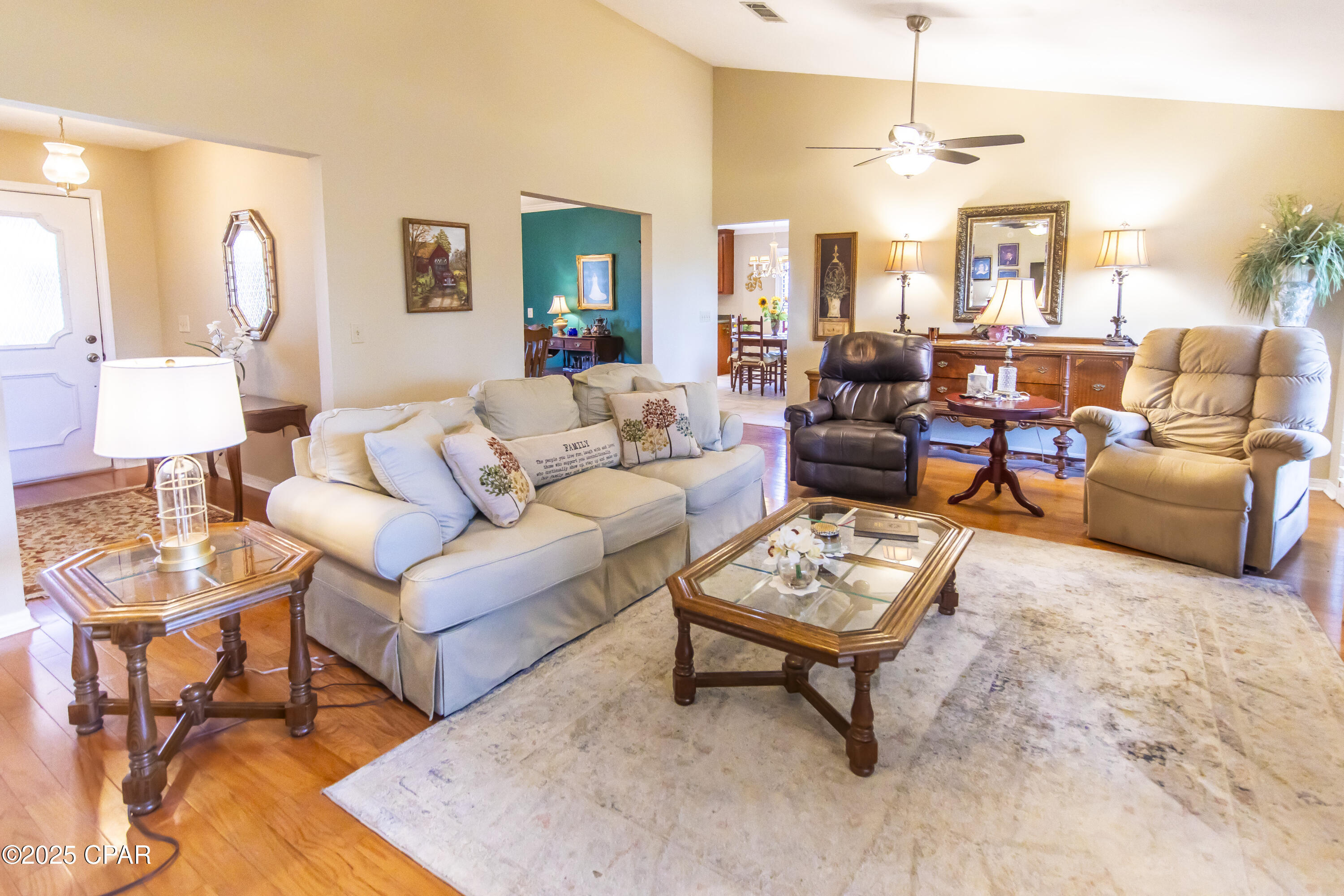 2904 Fairmont Drive