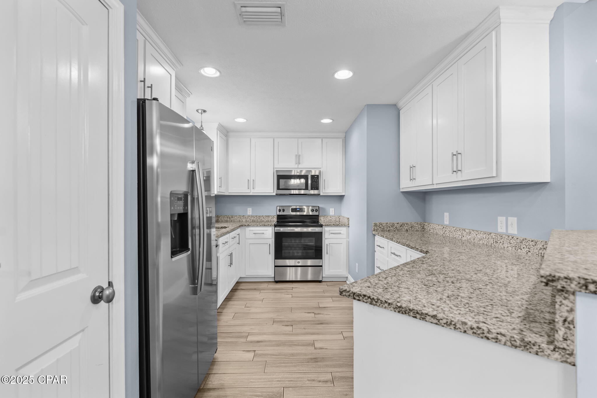 904 W 12th Street