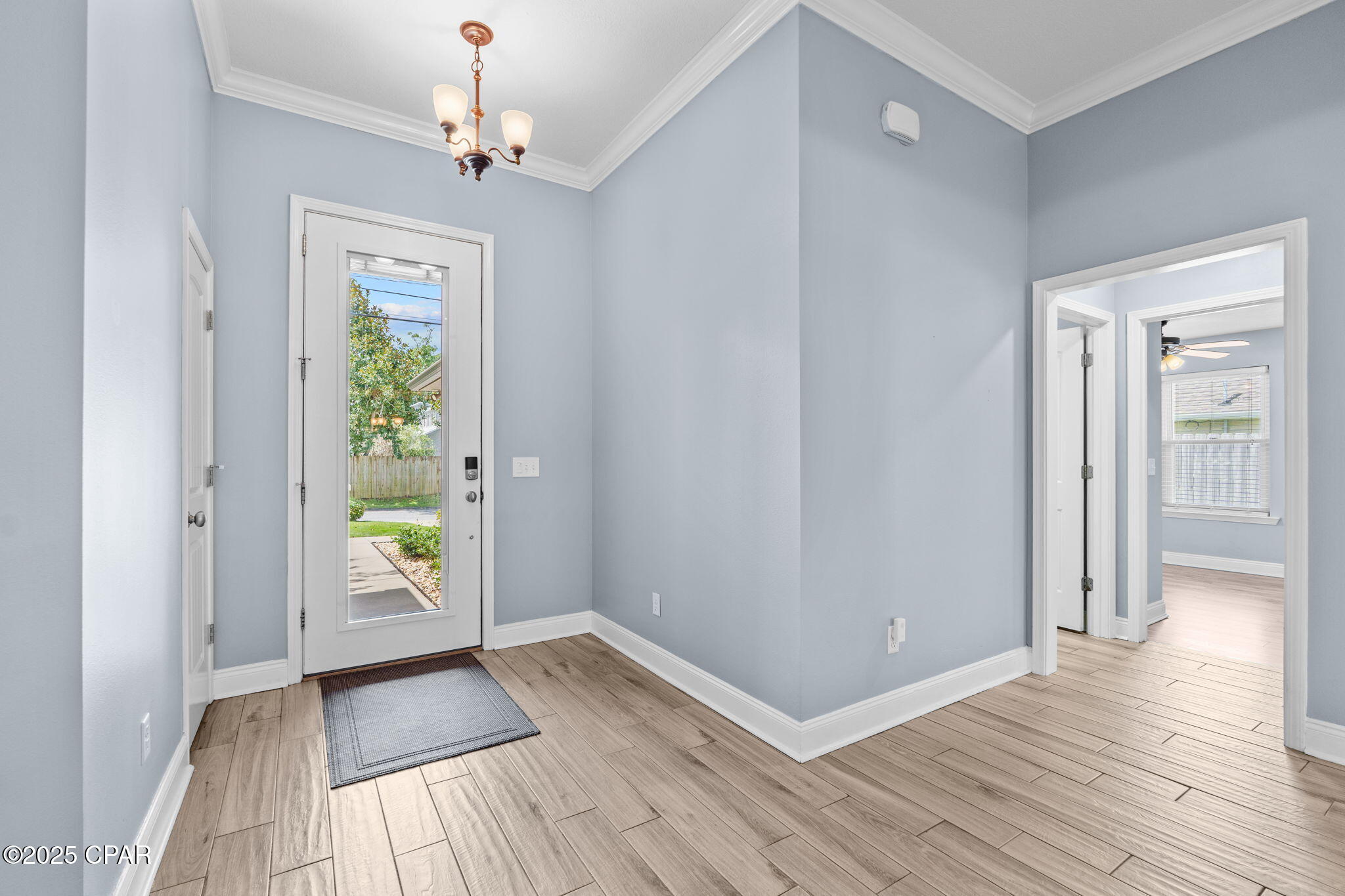 904 W 12th Street