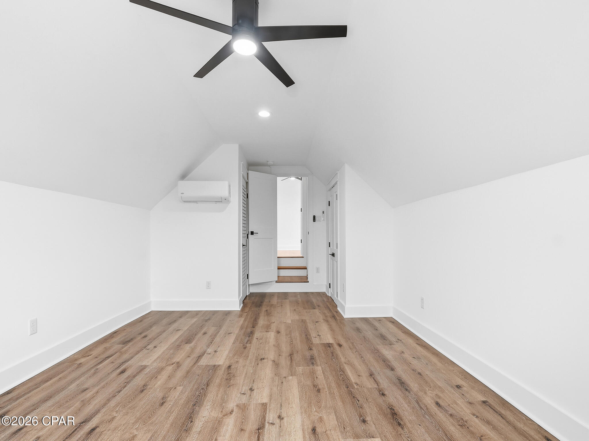 610 Shady Oaks Lane