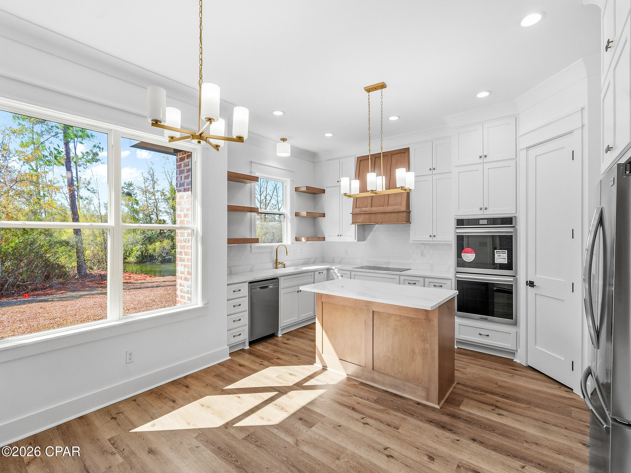 610 Shady Oaks Lane
