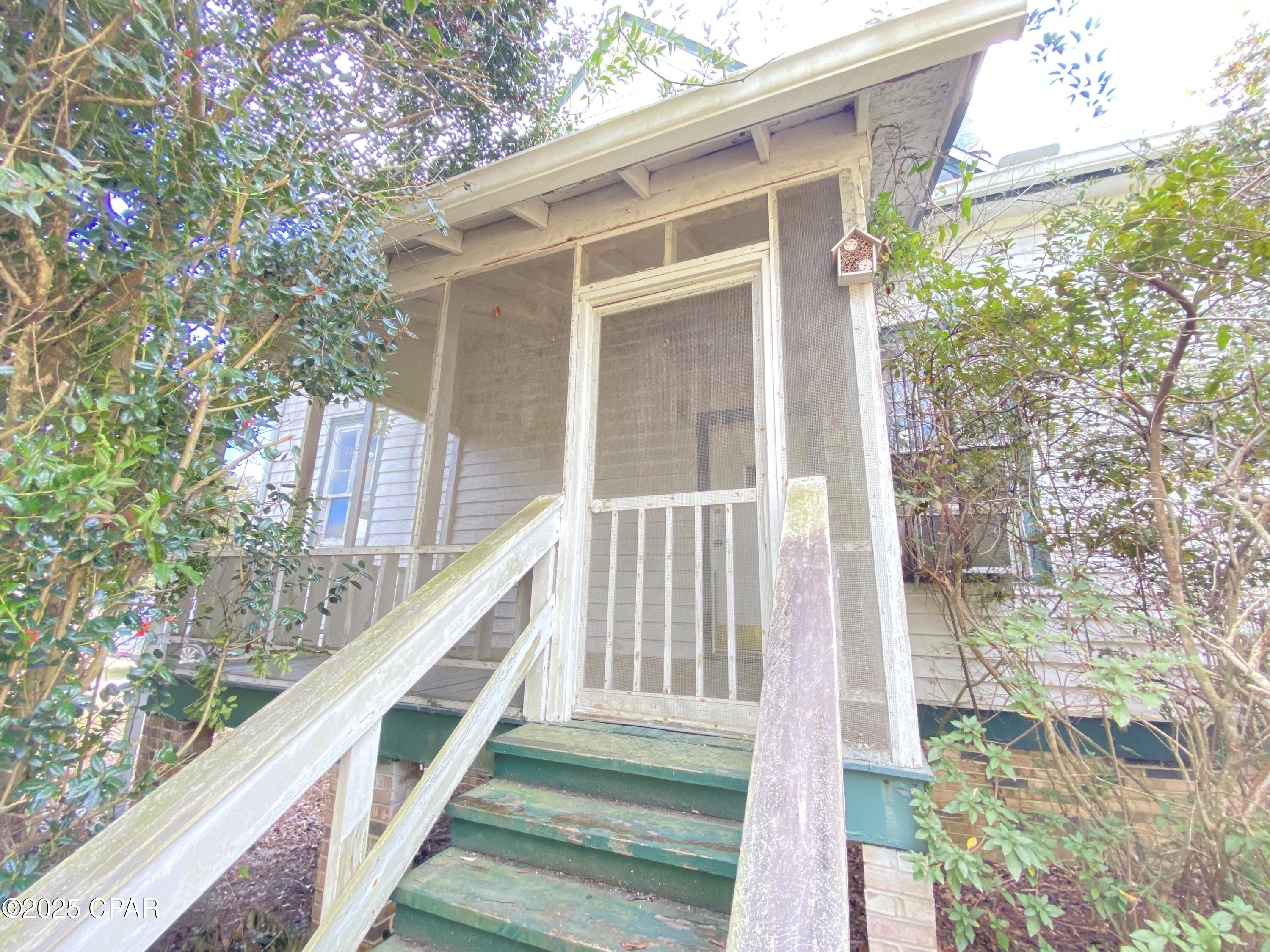 4219 Allen Street
