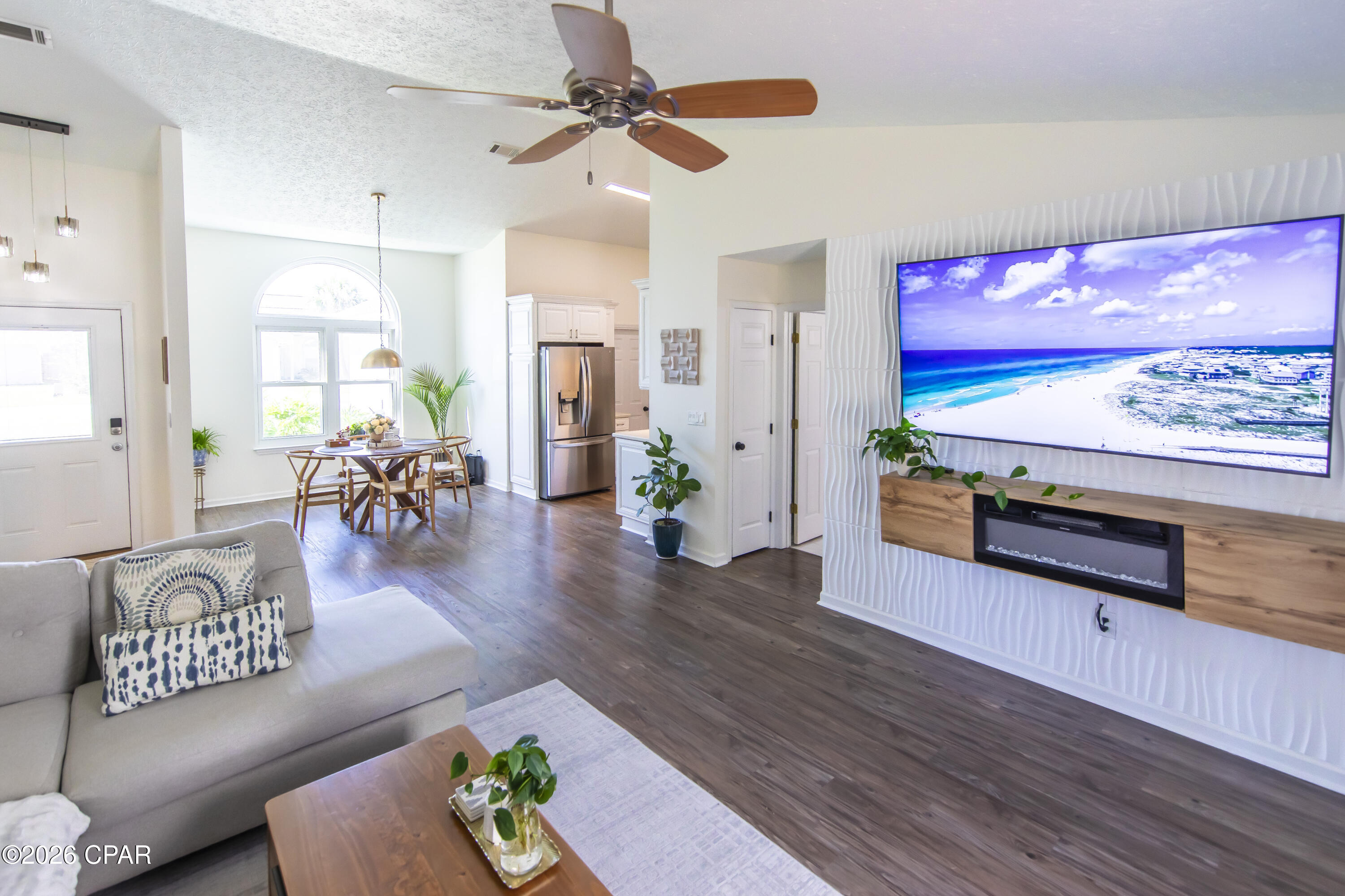 12590 Emerald Lake Drive