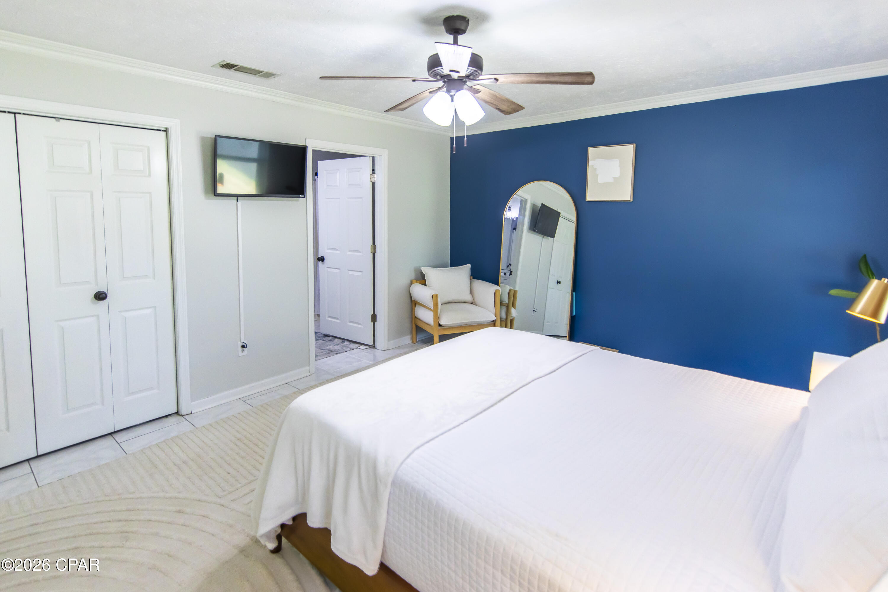 12590 Emerald Lake Drive