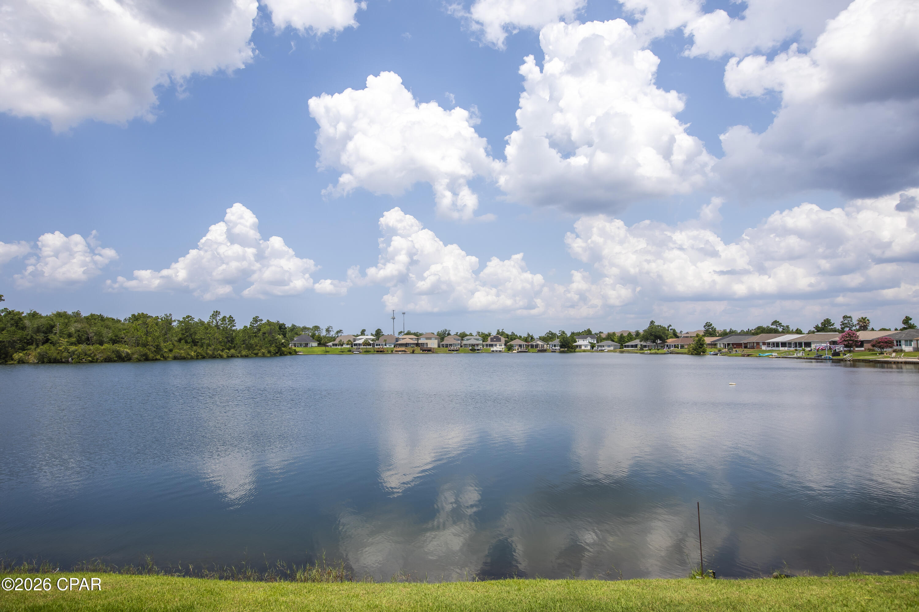 220 Lakeridge Drive