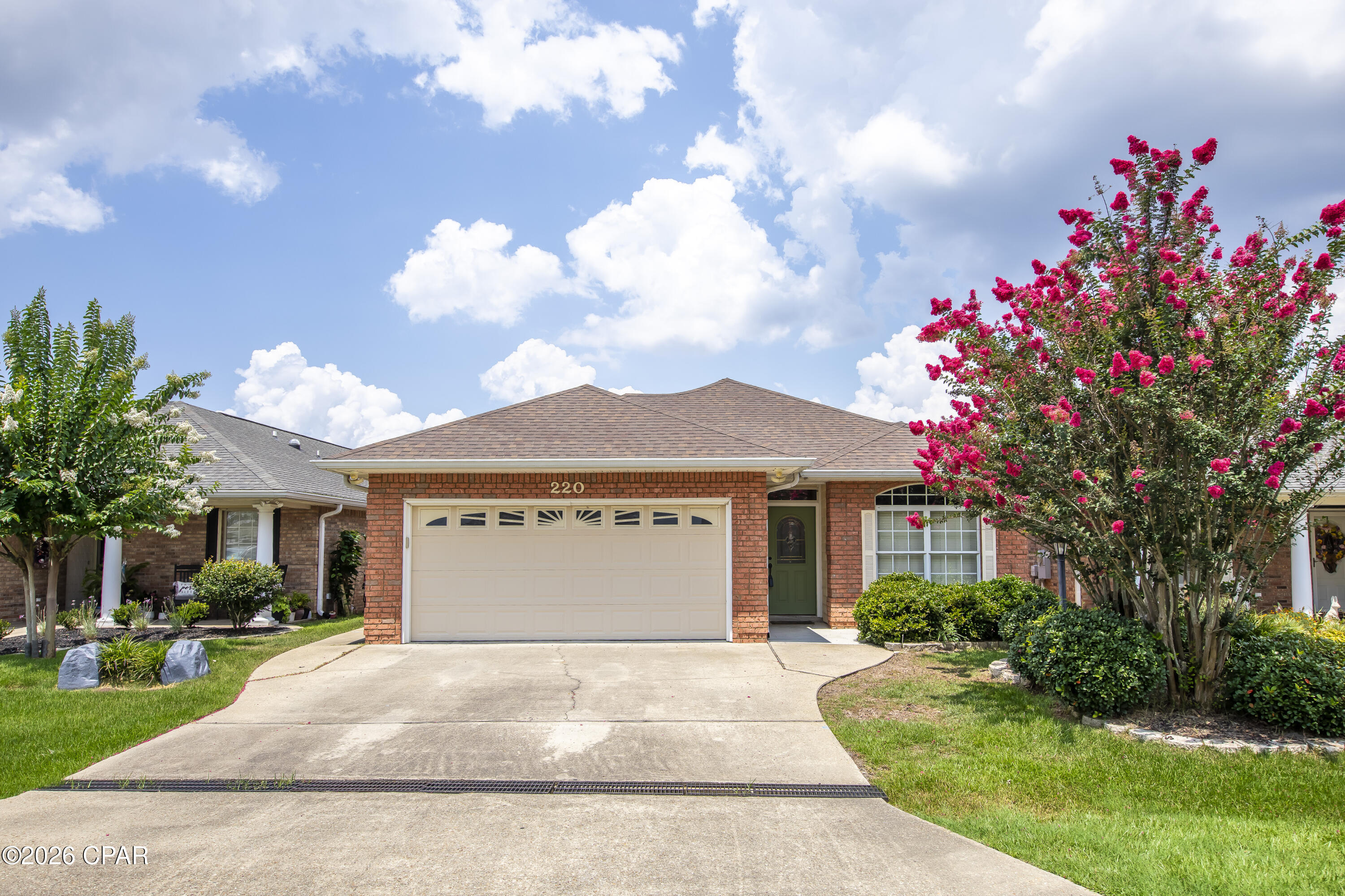 220 Lakeridge Drive