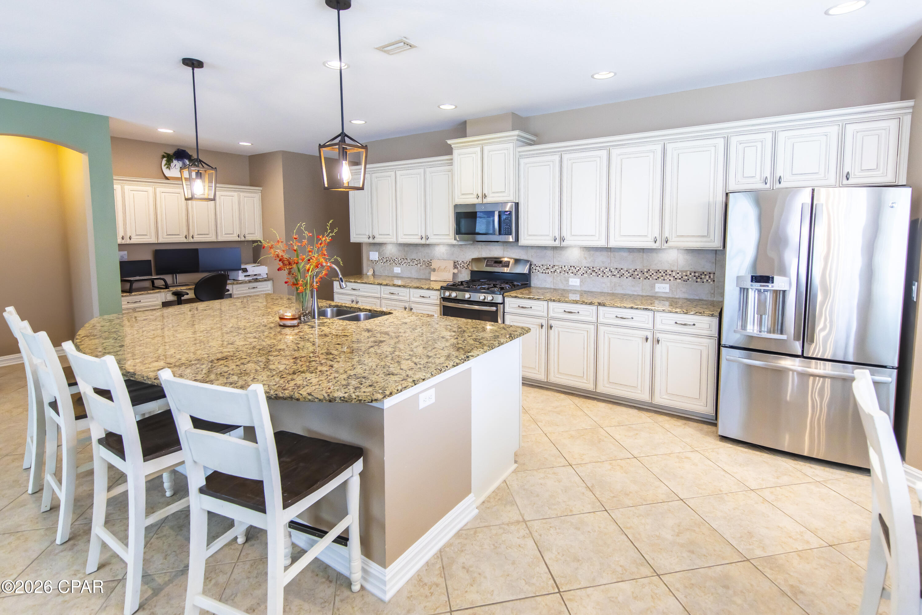 700 Breakfast Point Boulevard