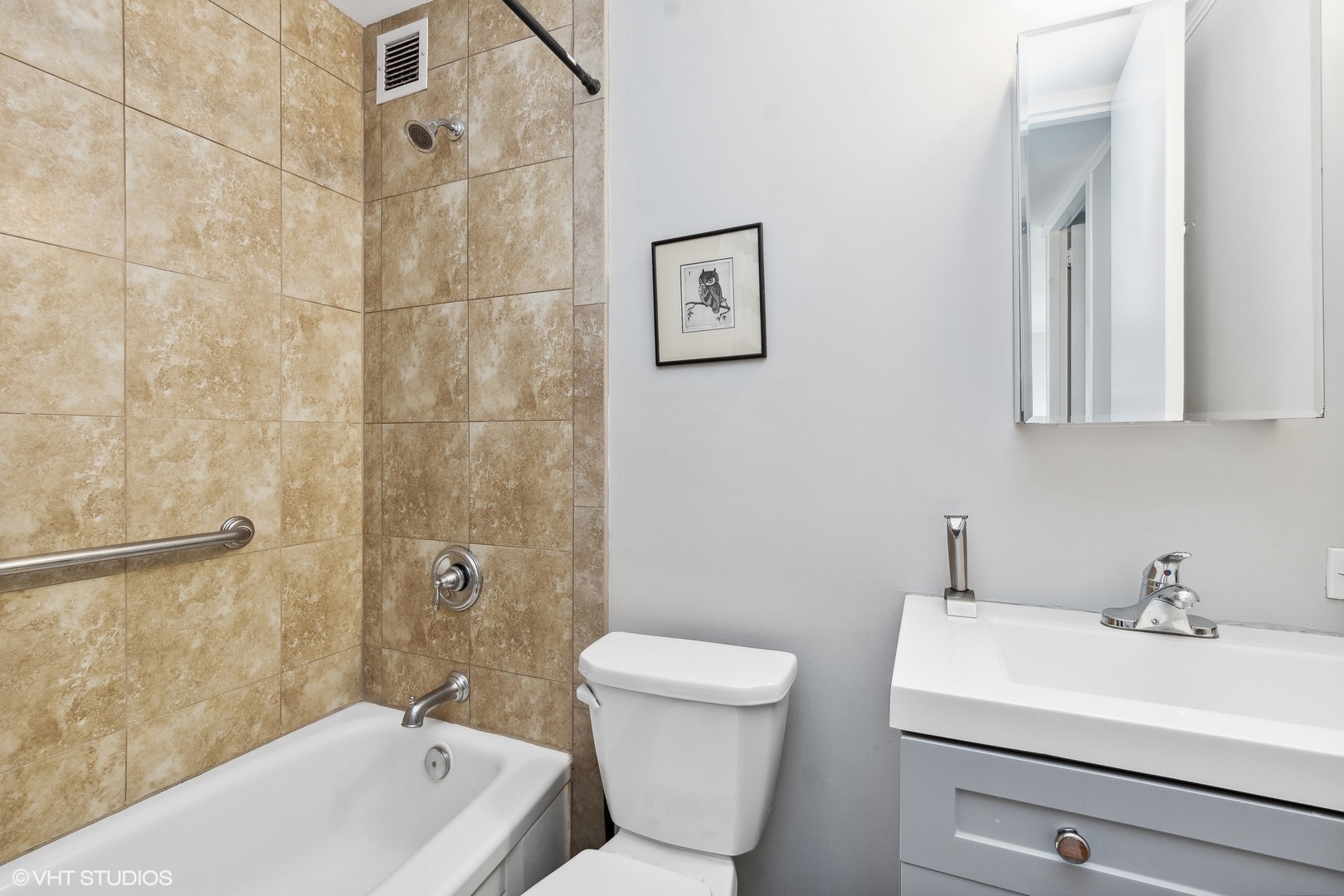 1960 N Lincoln Park West Unit: 2906