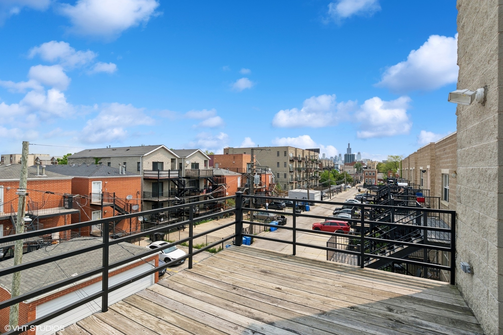 2538 W Flournoy Street Unit: 3