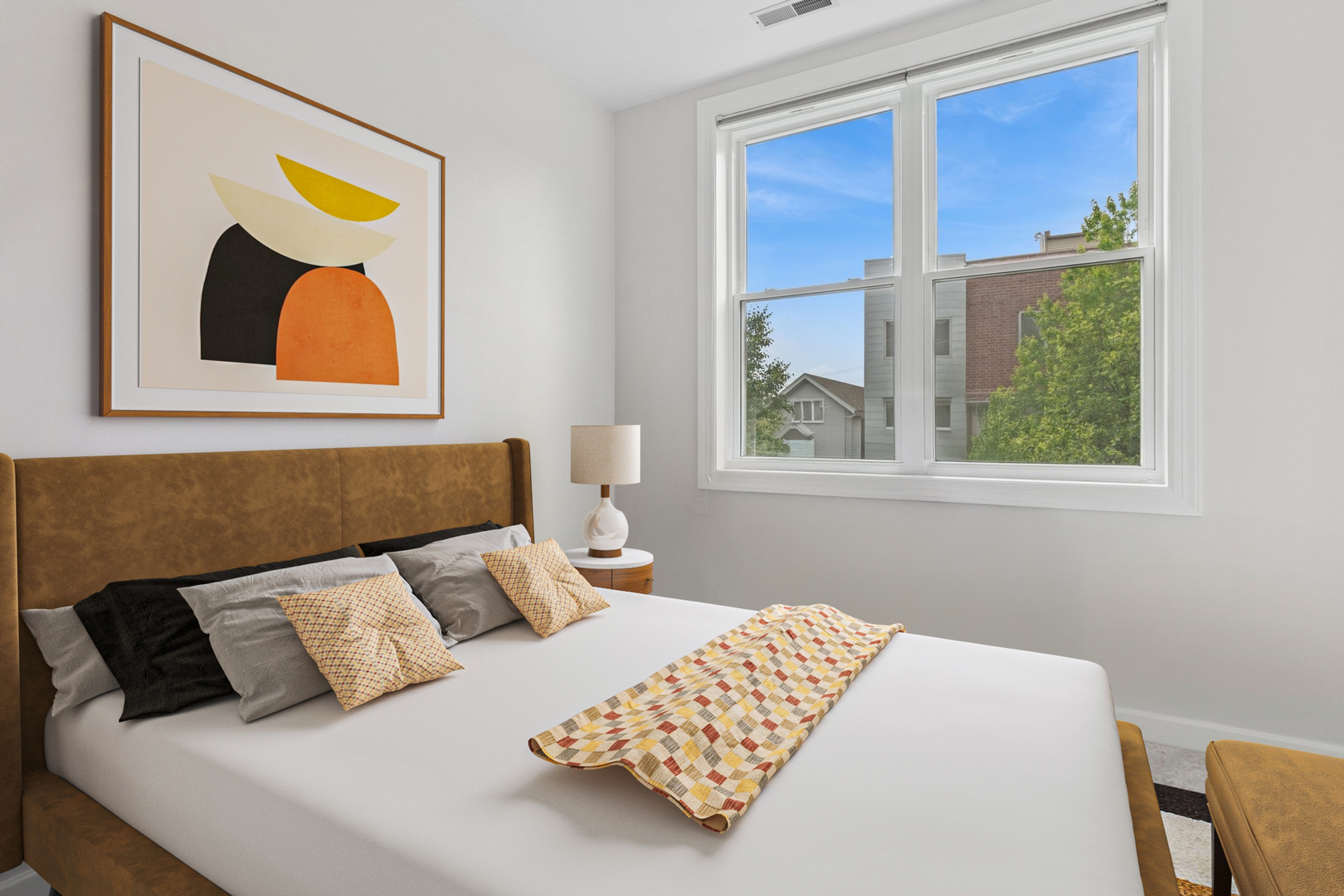 1931 N Campbell Avenue Unit: 2S