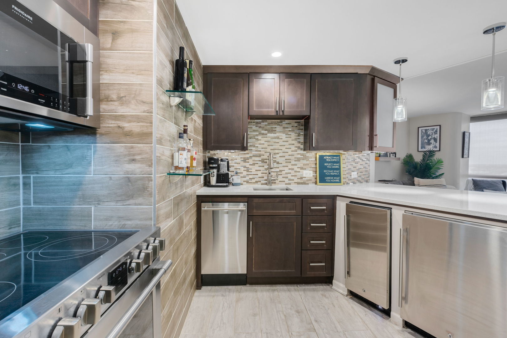 5415 N Sheridan Road Unit: 4010