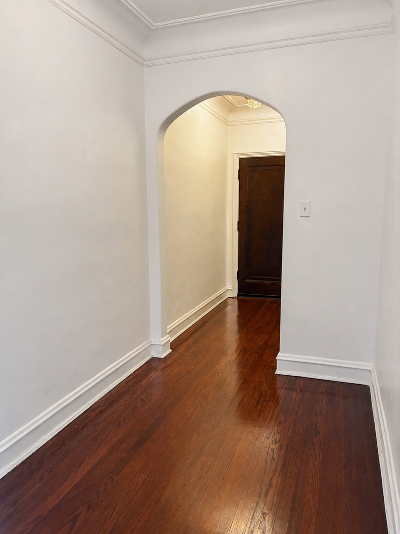 7348 N Ridge Boulevard Unit: 13B