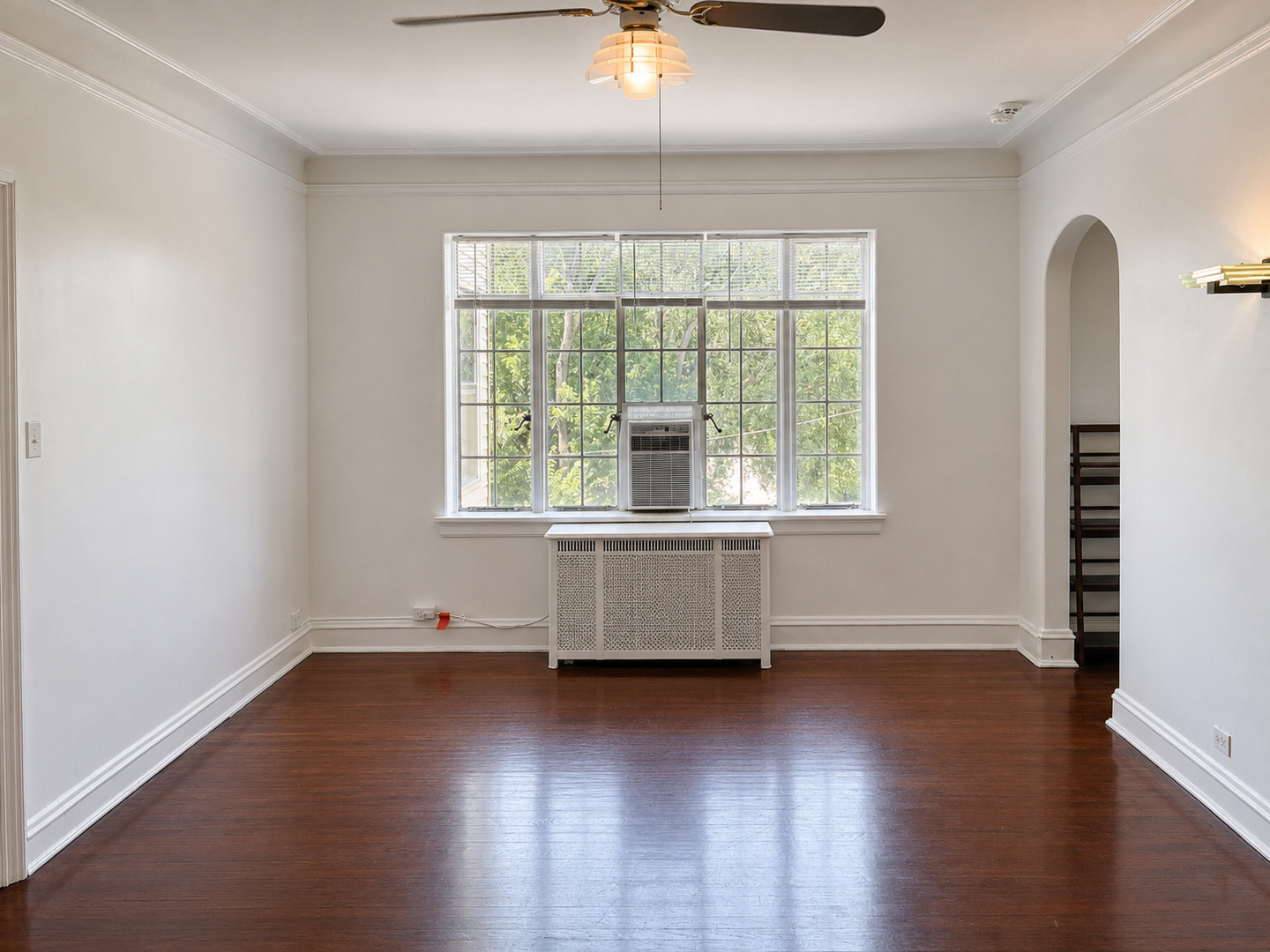 7348 N Ridge Boulevard Unit: 13B