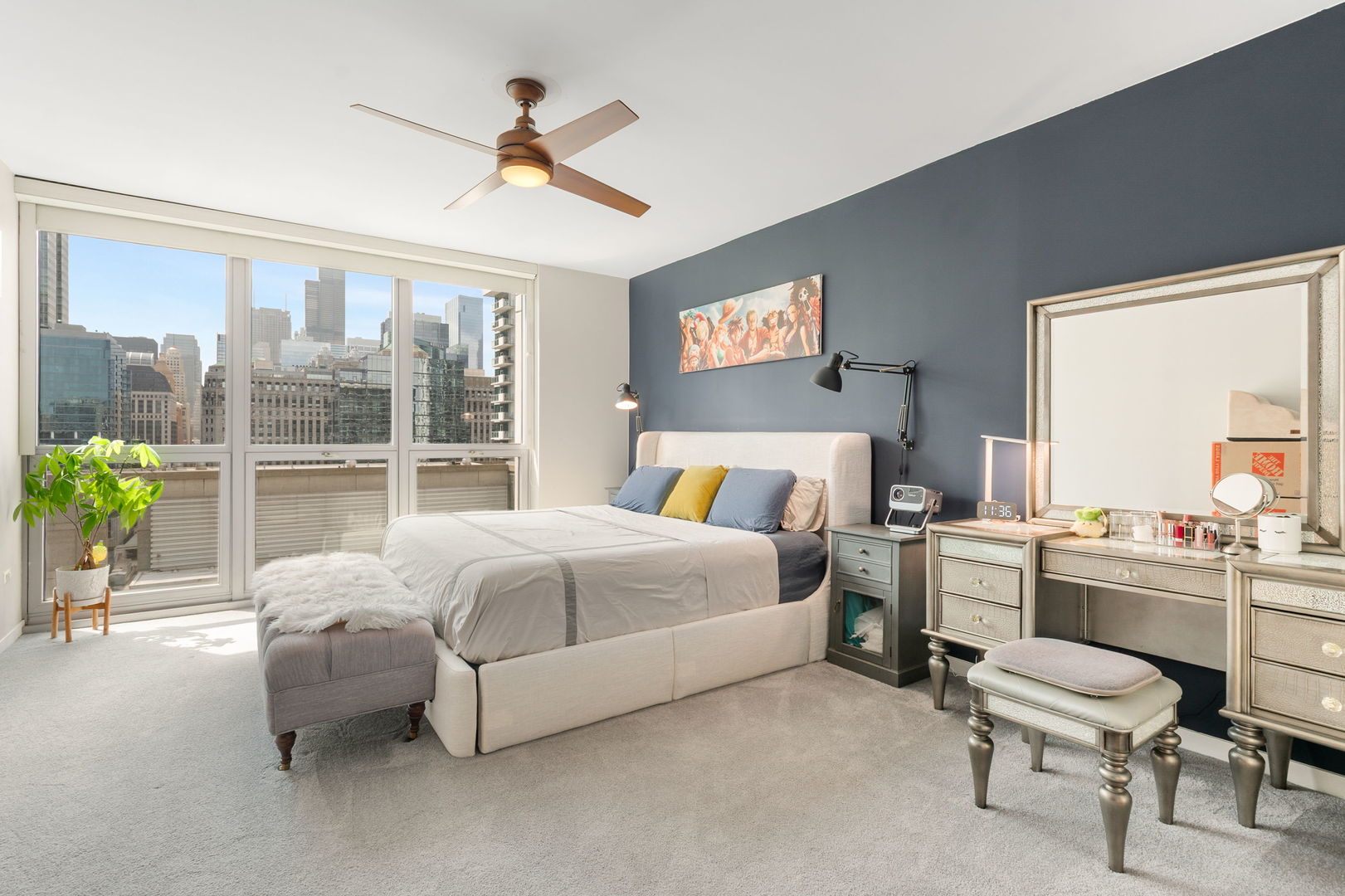 200 W Grand Avenue Unit: 1801