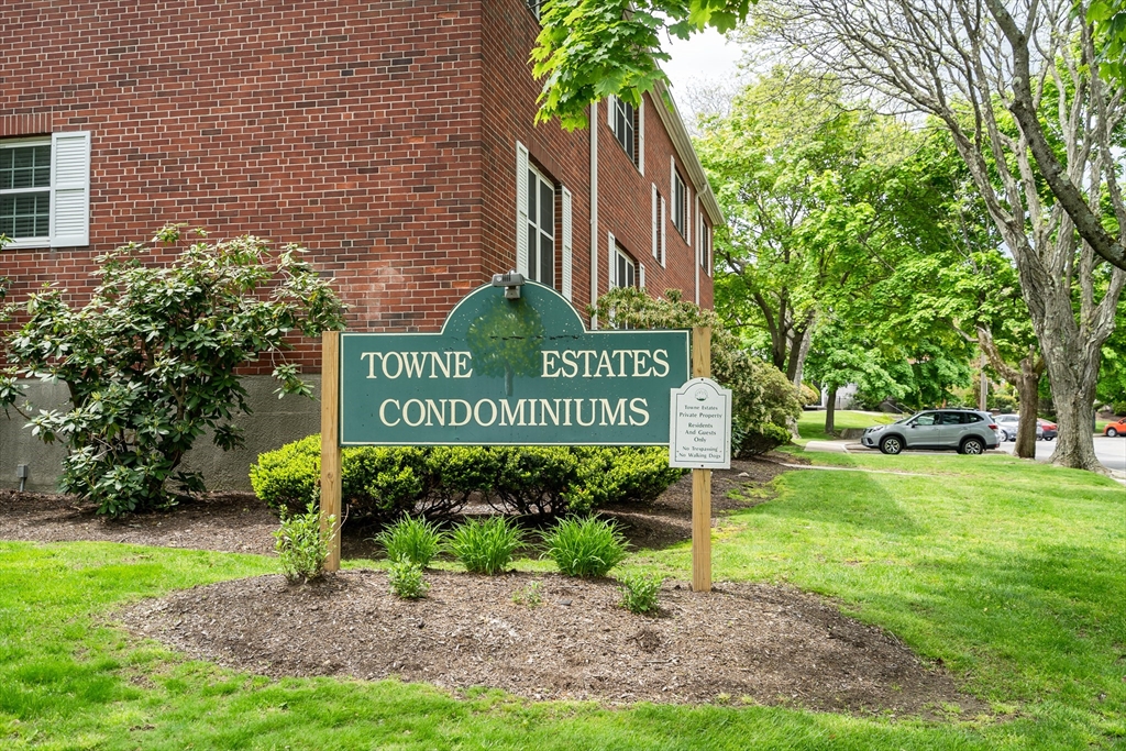 42 Lake Shore Ter # 4