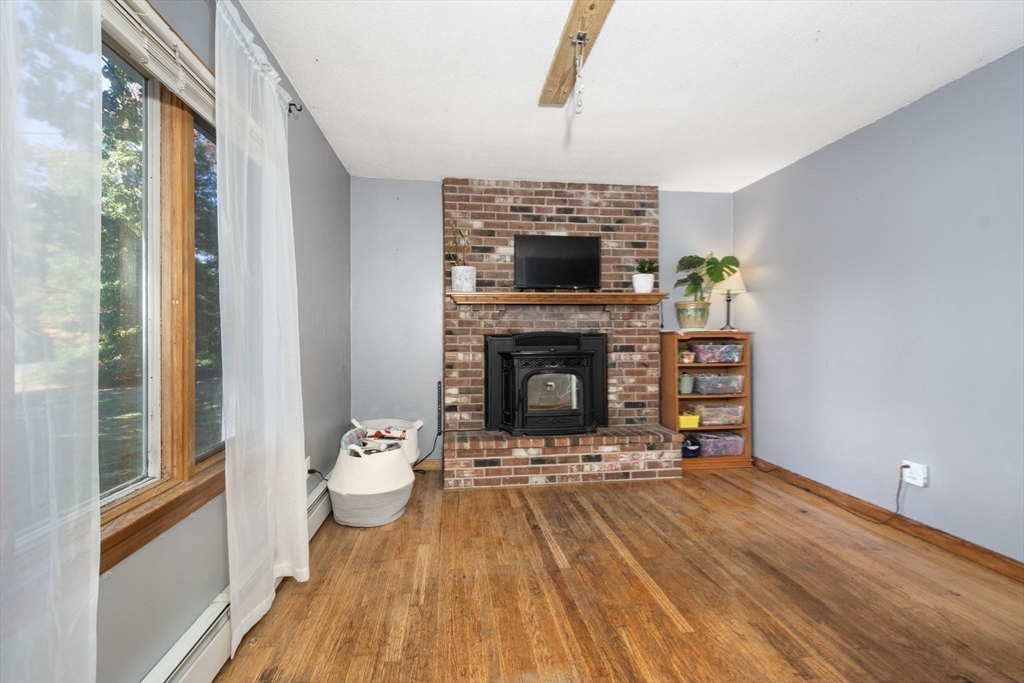 189 Woodbridge Street