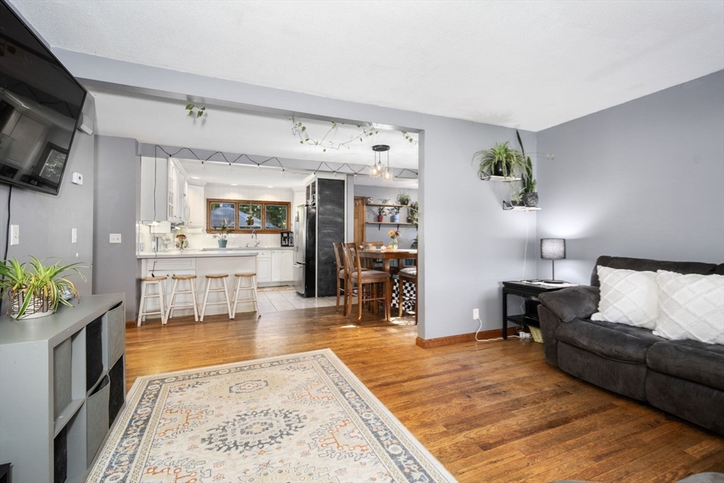 189 Woodbridge Street