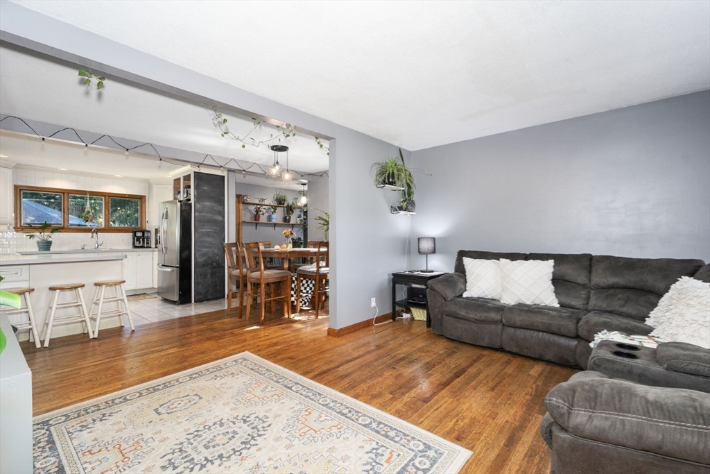 189 Woodbridge Street