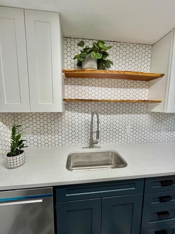 6 Village Rock Ln # 14