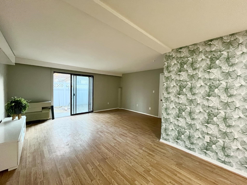 6 Village Rock Ln # 14