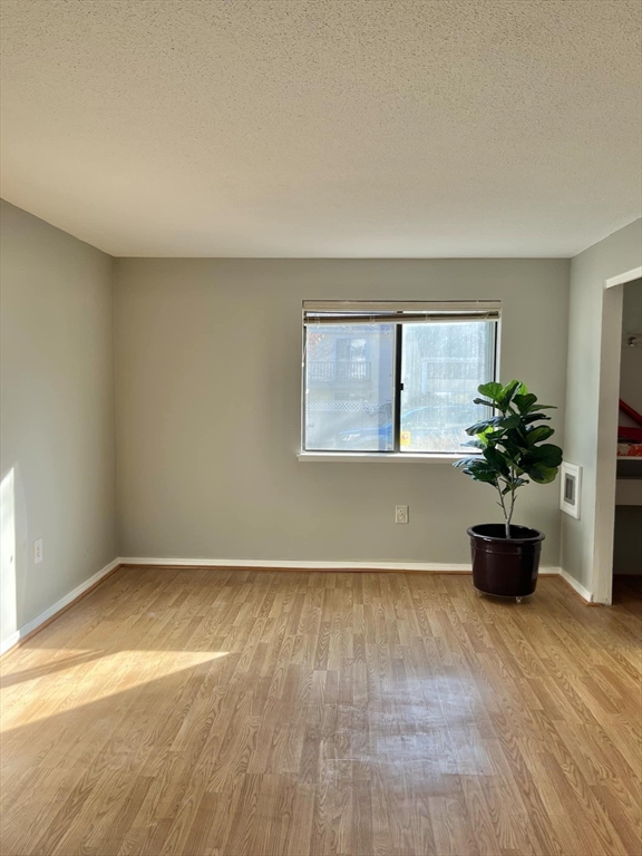 6 Village Rock Ln # 14