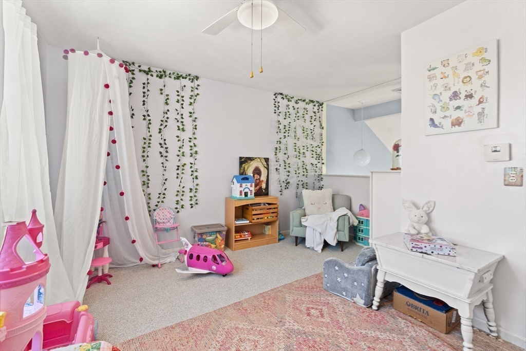 17 John F Kennedy Ave