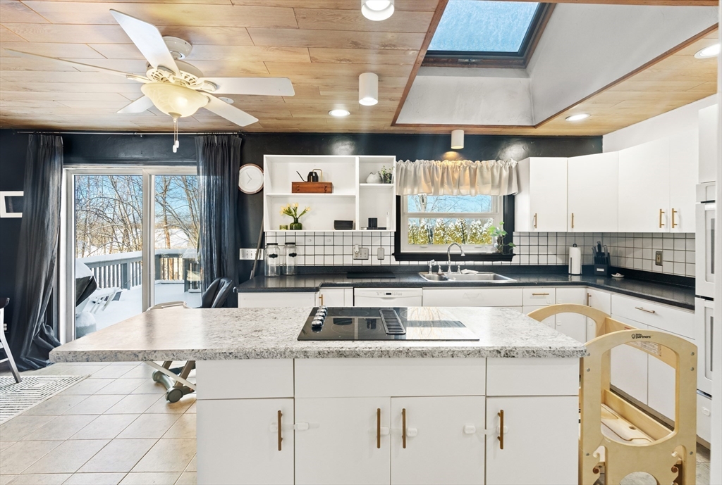 17 John F Kennedy Ave