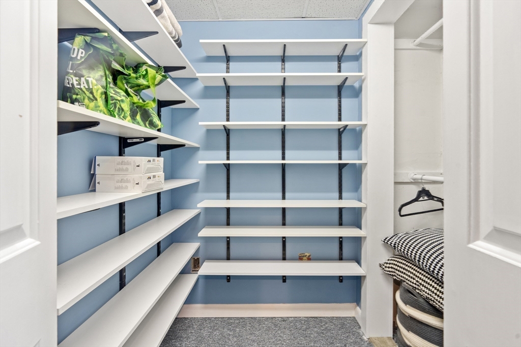 17 John F Kennedy Ave