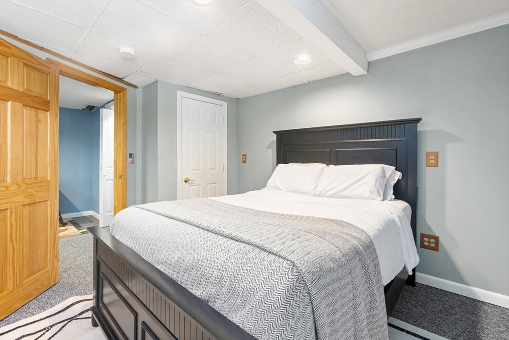 17 John F Kennedy Ave