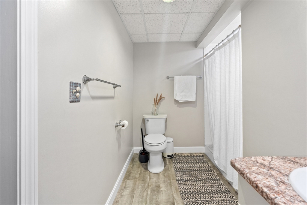 17 John F Kennedy Ave