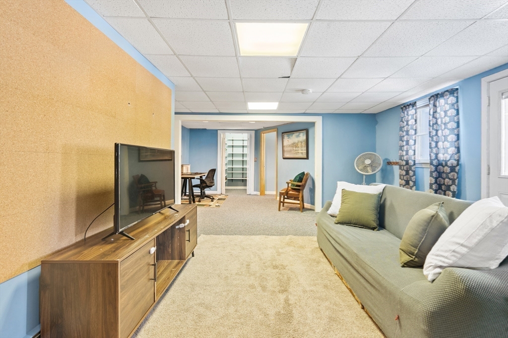 17 John F Kennedy Ave