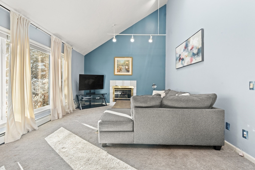 17 John F Kennedy Ave