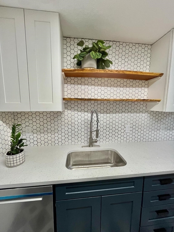 6 Village Rock Ln # 14