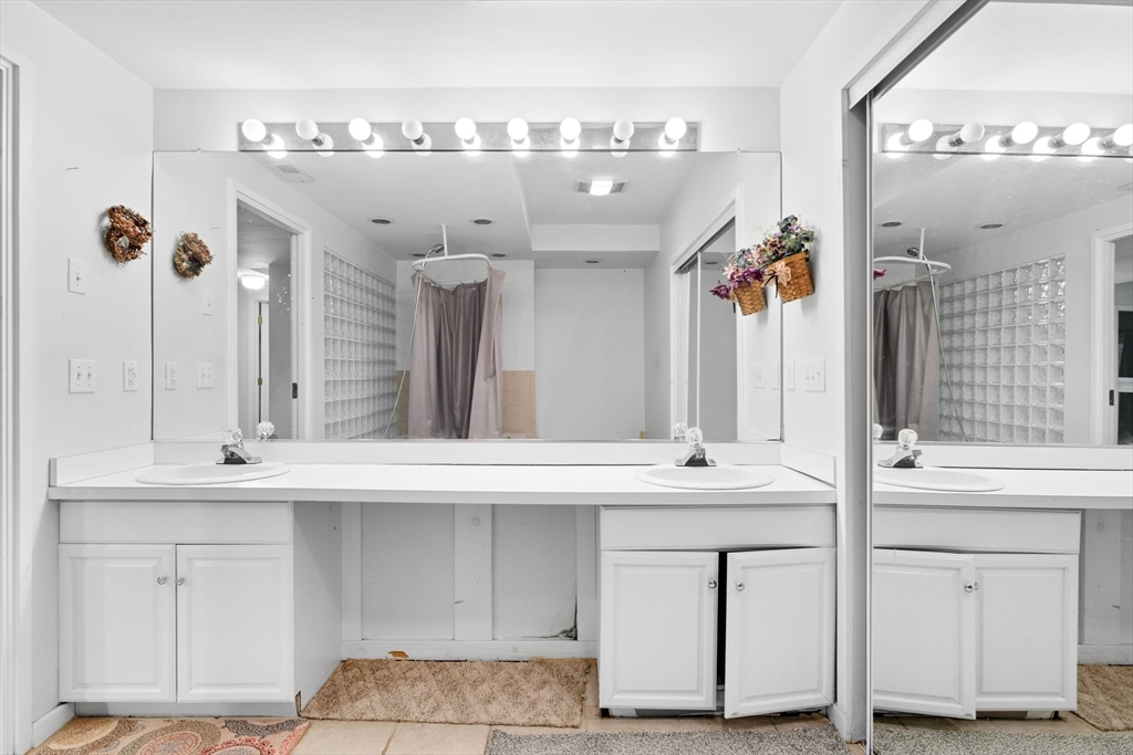 11 Cannon Forge Drive # 11