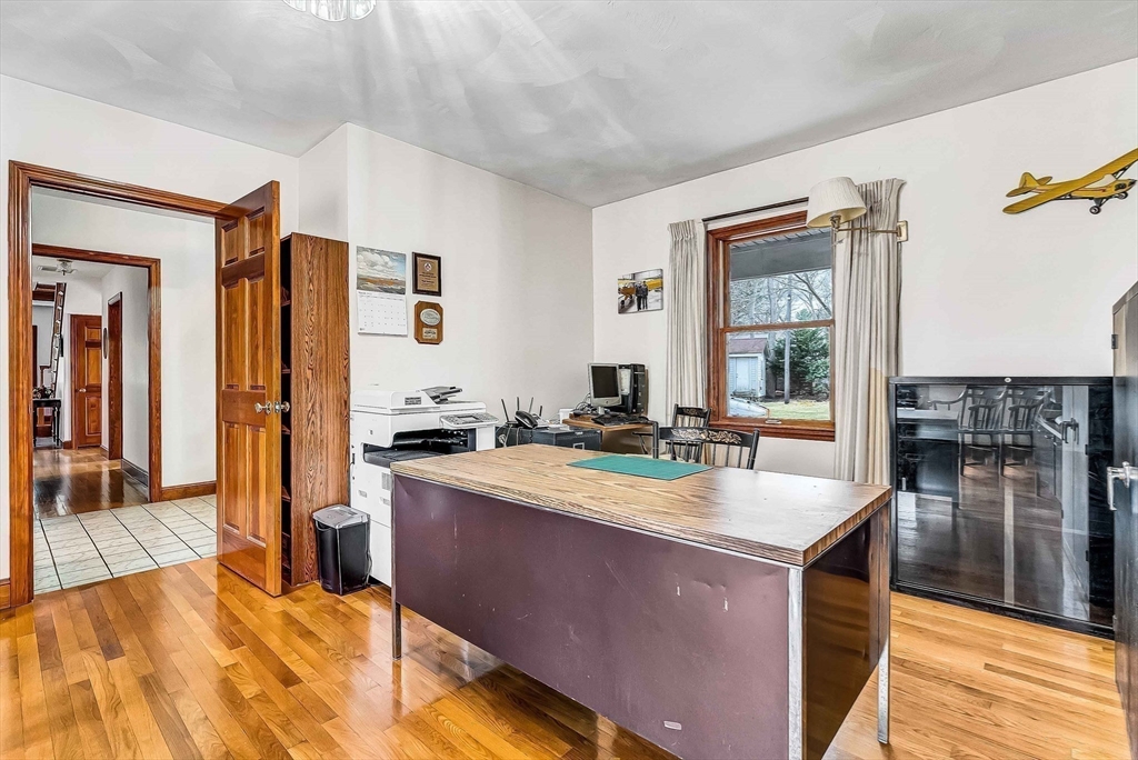 1641/1645 Main Street