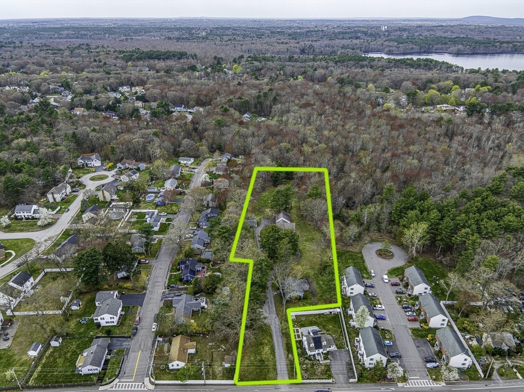 1641/1645 Main Street