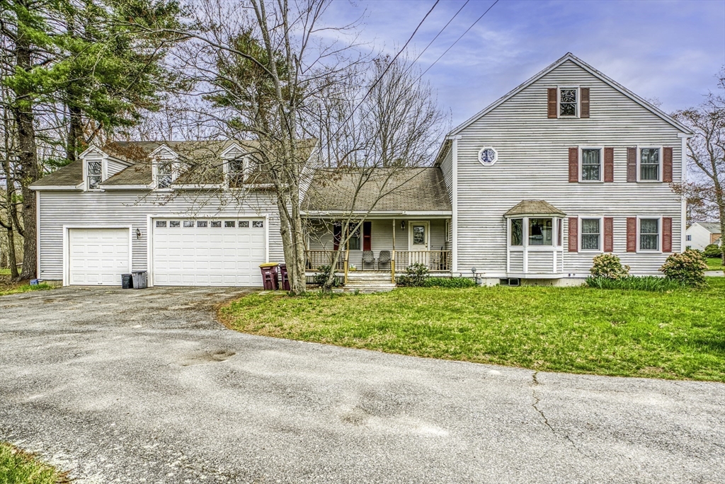 1641/1645 Main Street