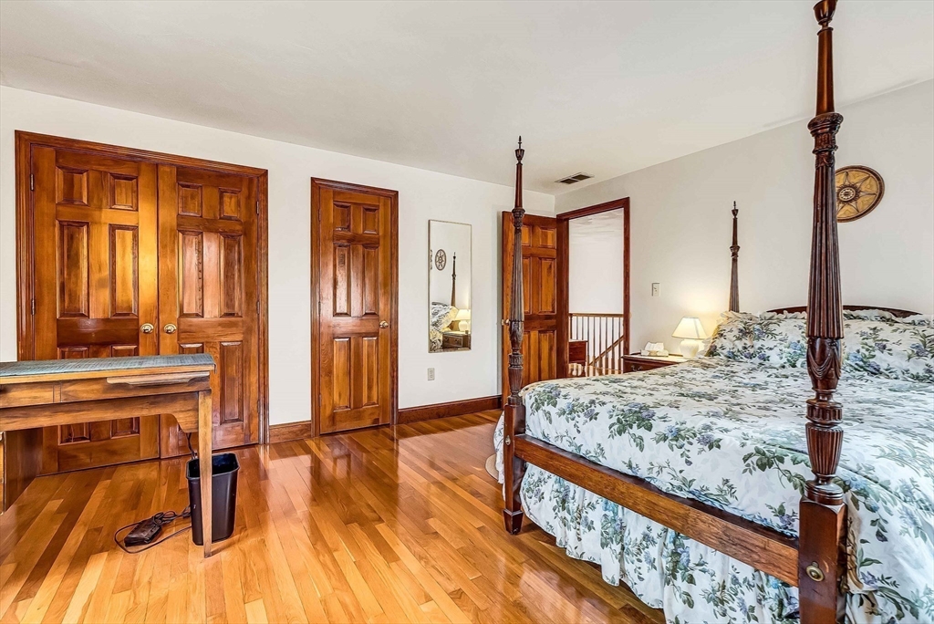 1641/1645 Main Street