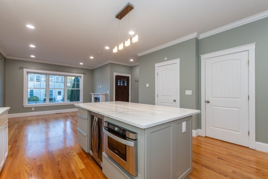 87 Sunnyside St # 87