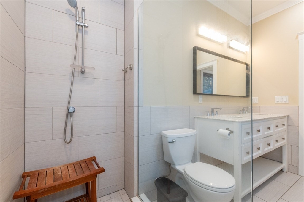 87 Sunnyside St # 87