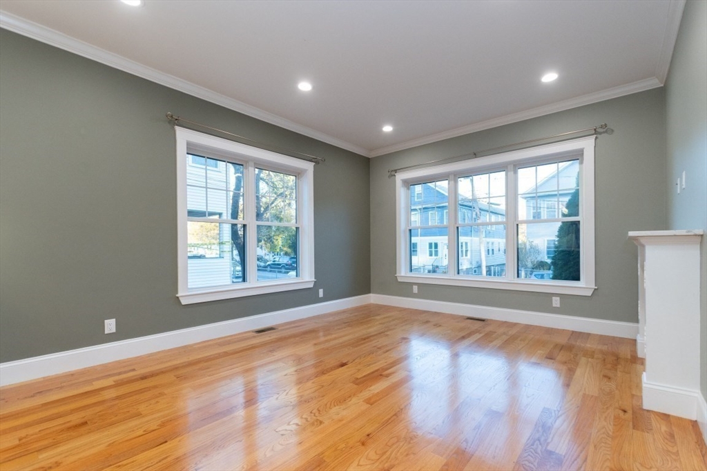 87 Sunnyside St # 87