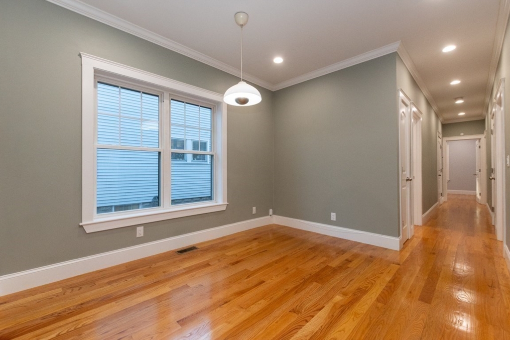 87 Sunnyside St # 87