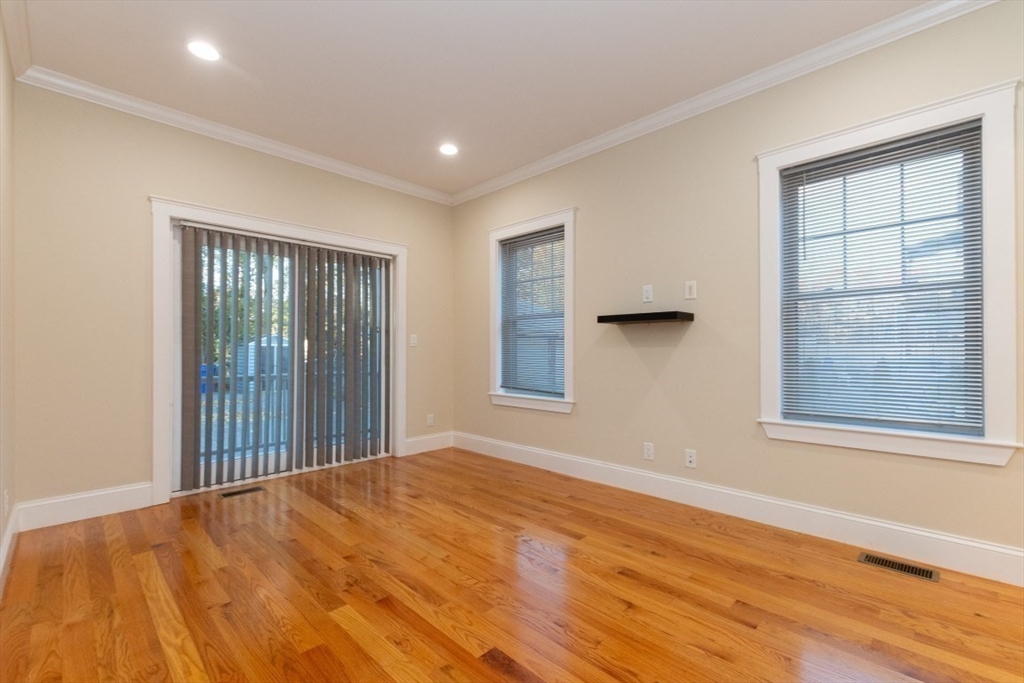 87 Sunnyside St # 87