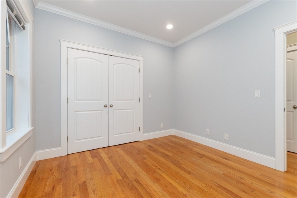 87 Sunnyside St # 87