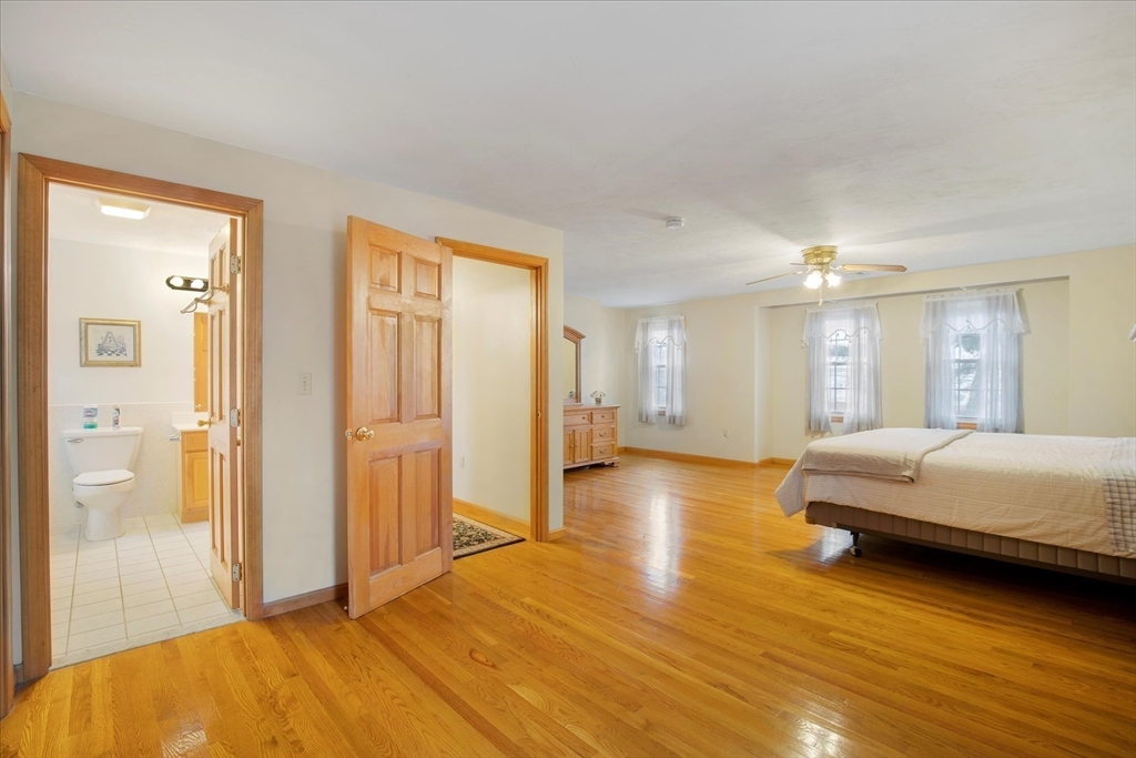 195 High St