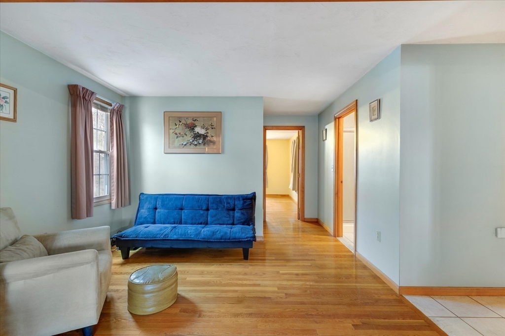 195 High St