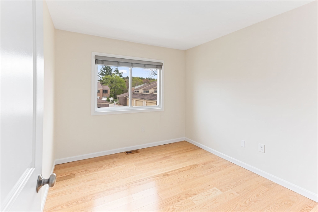 124 Greenbrook Ll # 124
