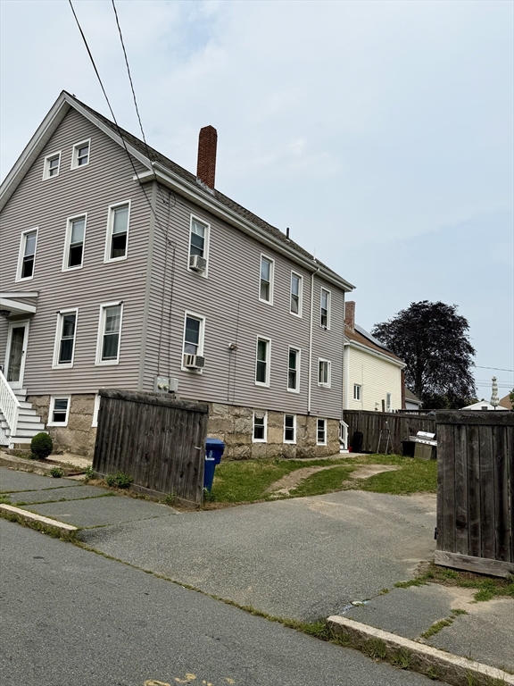 101 Linden St