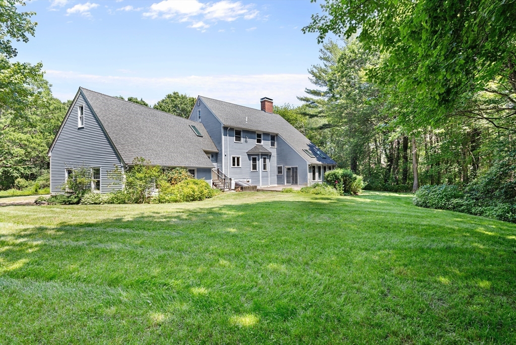 9 Plummers Ln